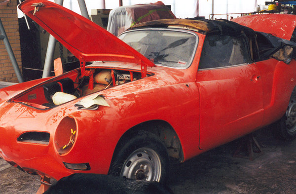 Image may have been reduced in size. Click image to view fullscreen.